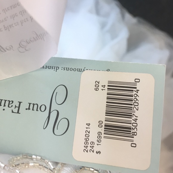 Disney Princess Ariel Wedding Dress - Picture 6 of 7